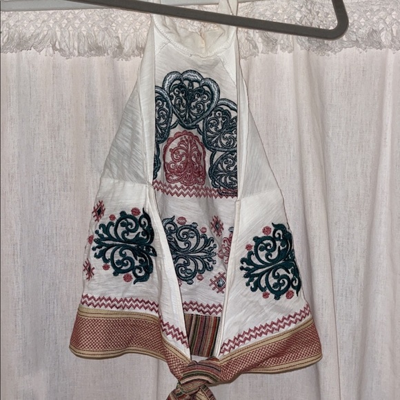 Gorgeous Embroidered Halter - Picture 2 of 2